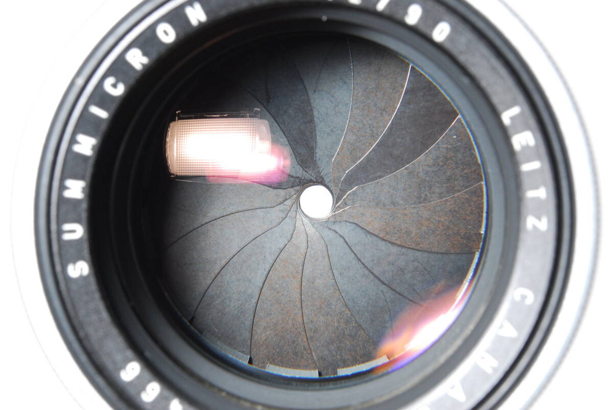 Leica Summicron-M 90mm f/2 Late Silver Ver.II [1220374556]