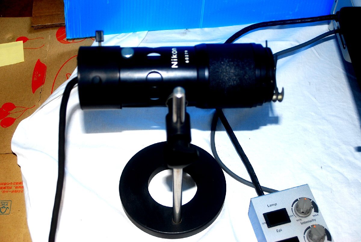 Nikon Stereo Microscope with 8 Inch Large Stage [c1239492950]