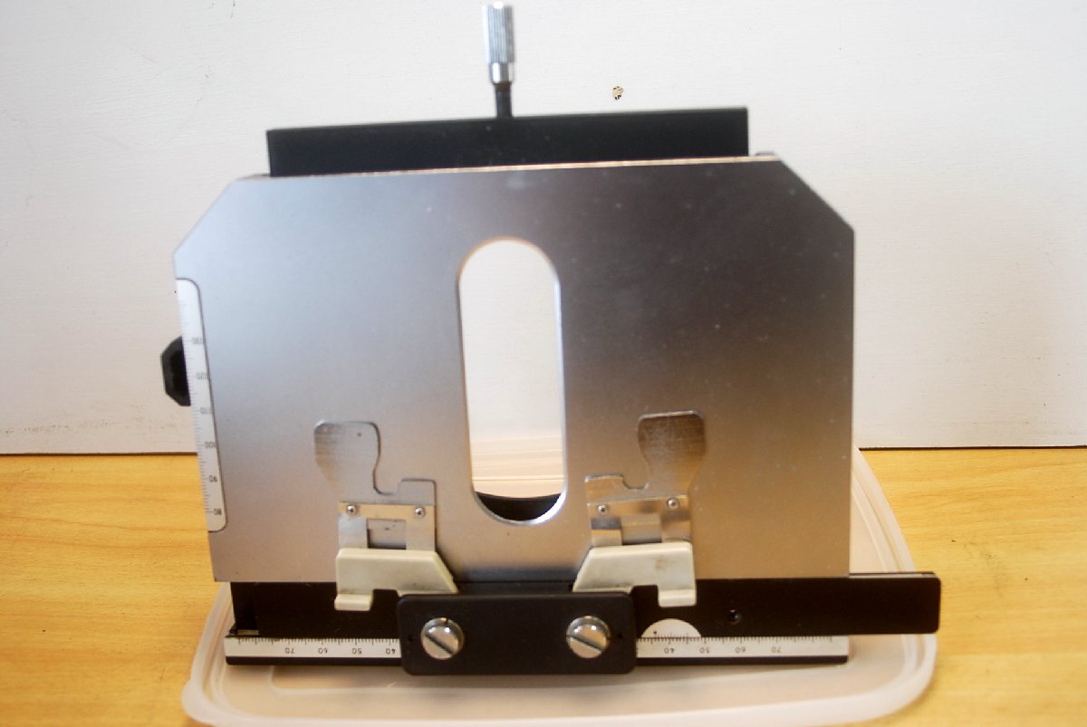 Nikon Y2 Microscope with Splan4X, CF-plan 10X, DplanAPO20X, CF-plan40X, CF-planAPO100Xoil, 12V 30W Halogen Lamp, Ceramic Stage [t1241578802]