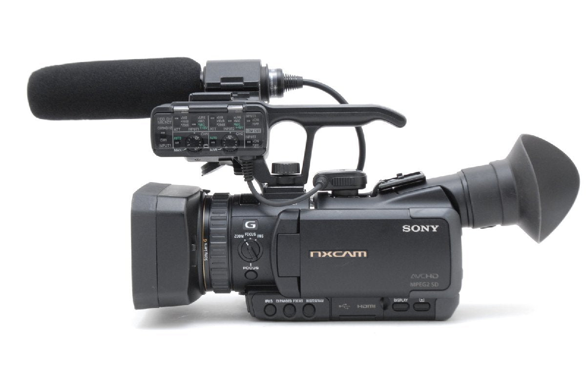 Sony HXR-NX70J NXCAM Camcorder with ECM-XM1 [1242745649]