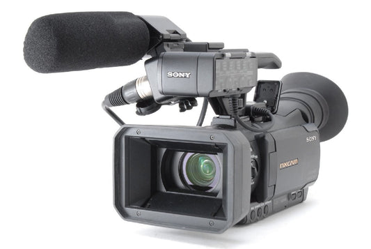 Sony HXR-NX70J NXCAM Camcorder with ECM-XM1 [1242745649]