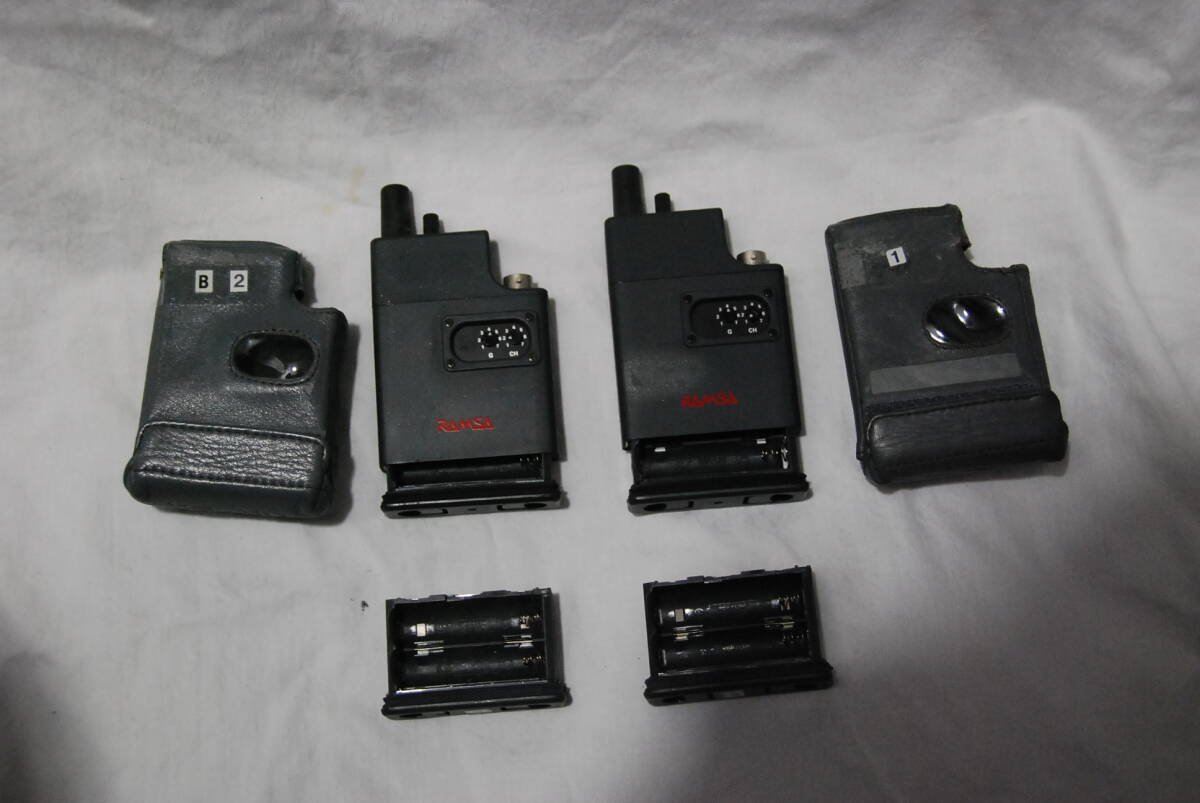 Ramsa WX-RJ800 WX-TB840 Wireless Transmitter Receiver 2 Units with Microphone and Case [l1248667309]