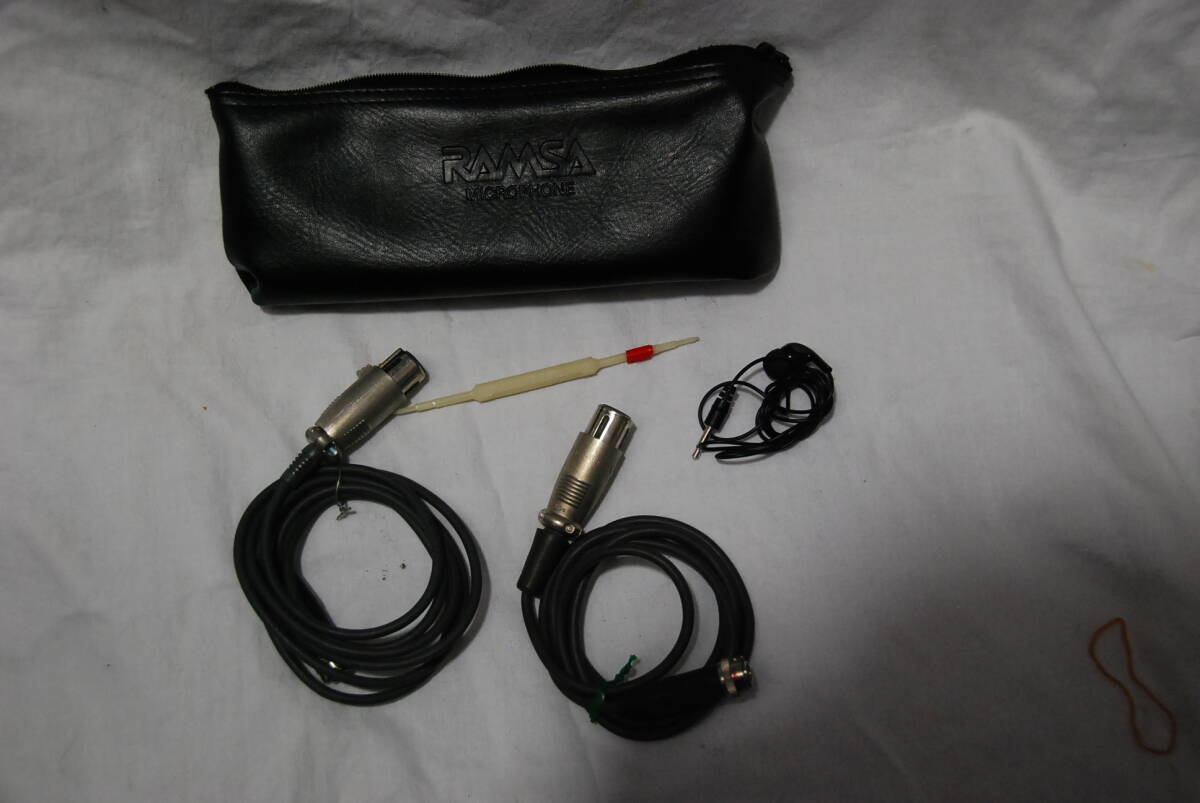 Ramsa WX-RJ800 WX-TB840 Wireless Transmitter Receiver 2 Units with Microphone and Case [l1248667309]