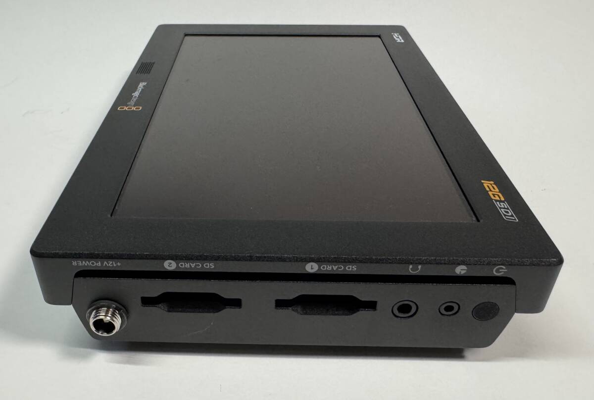 Blackmagic Video Assist 7 inch 12G HDR Monitor Recorder [u1246887279]