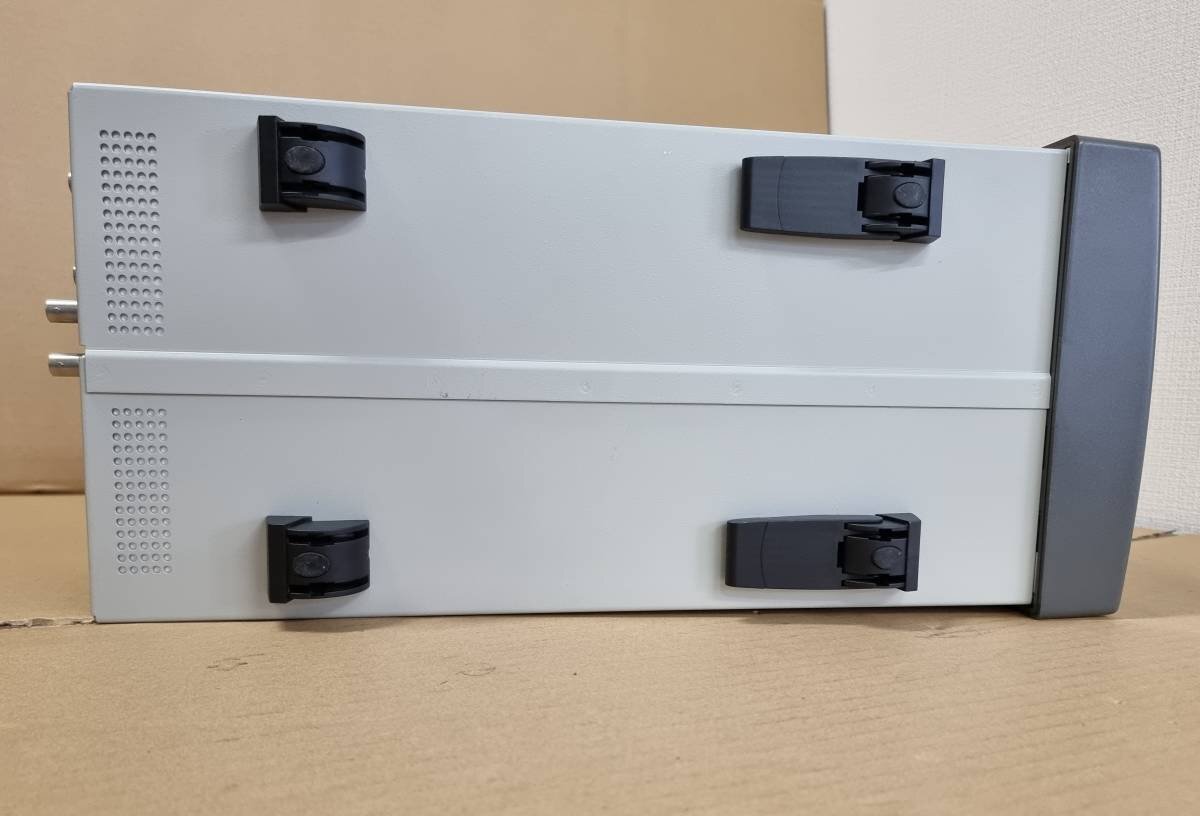 Tektronix 1741C Analog Dual-Standard Waveform Monitor [c1129114262]