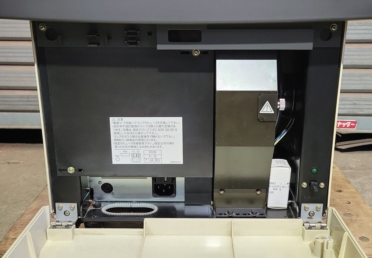 NIDEK AOS-660 Optometry Machine RT-2100 Refractor SSC-330 Chart [f1219925377]