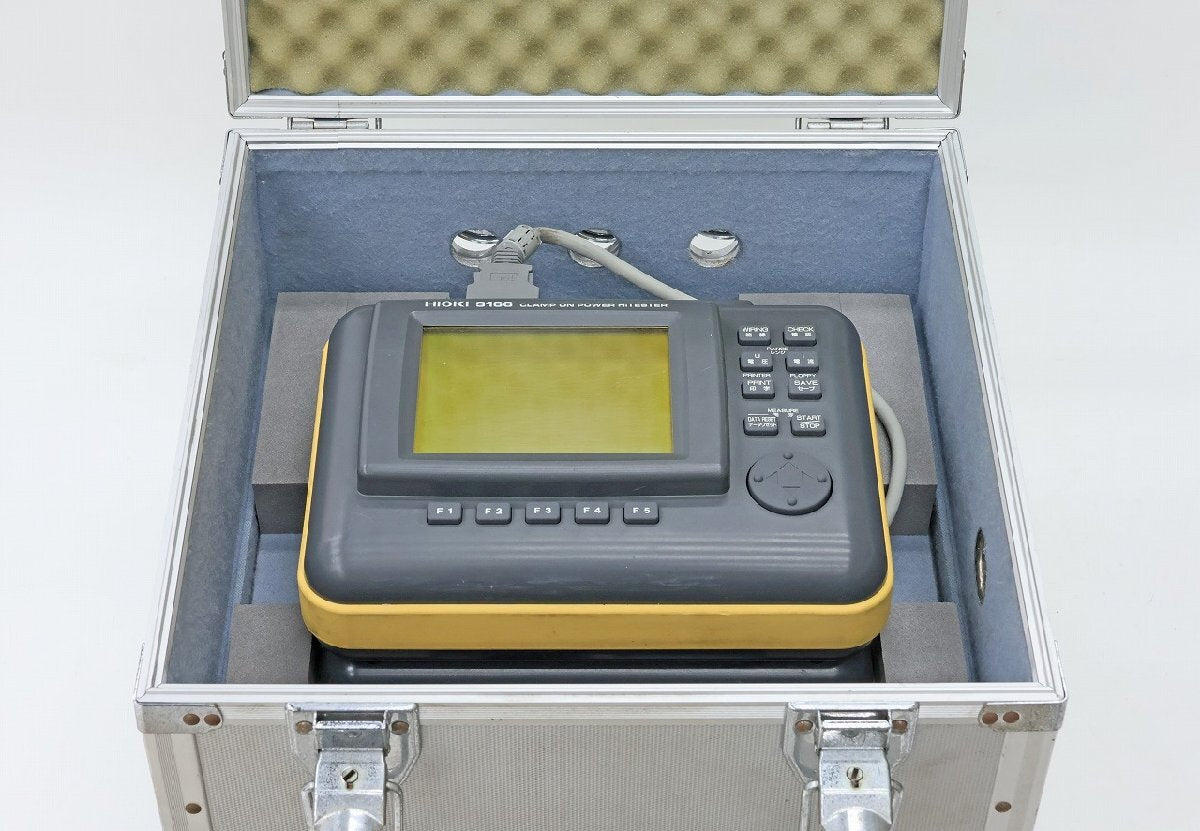 Hioki 5955A26 Clamp-On Power HiTester with 3 Clamp-On Sensors 9291, 2 Clamp-On Sensors 9298, 4 Voltage Cables 9438 [p1235493023]
