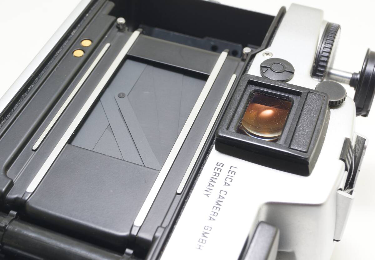 Leica R6.2 Camera with 2 Lens Set [t1215960606]