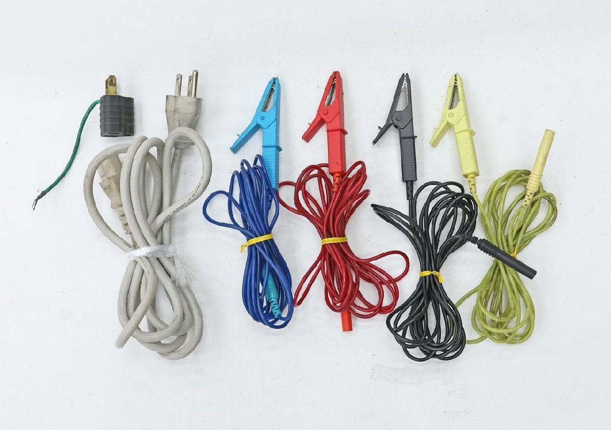 Hioki 5954A26 Clamp-On Power HiTester with 3 Clamp-On Sensors 9291 and 2 Clamp-On Sensors 9298 and 4 Voltage Cables 9438 [s1235499107]