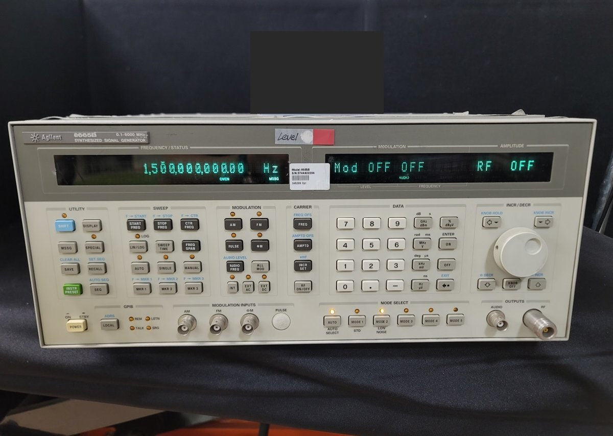 HP 8665B Synthesized Signal Generator 100kHz-6GHz [r1201615649]