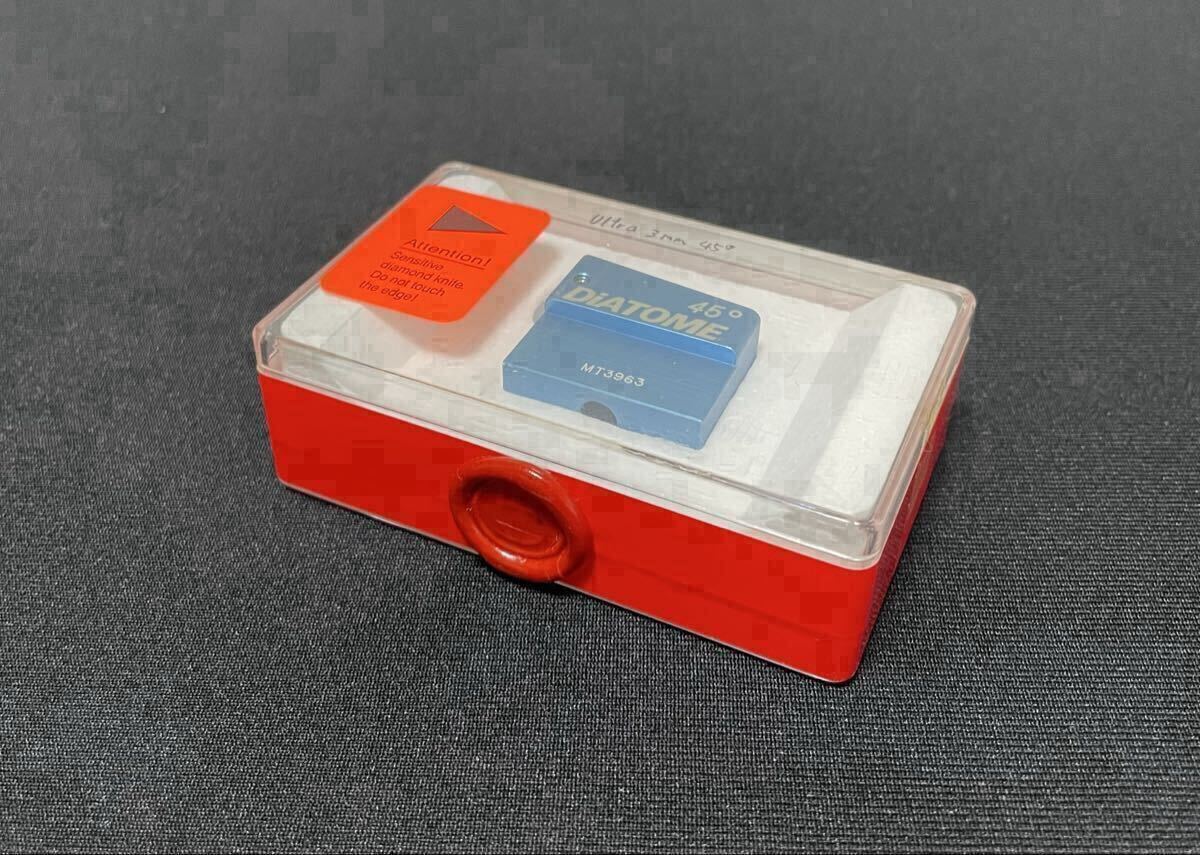 Diamond DiATOME Ultra45 Knife for Electron Microscope Blade Width 3.0mm [h1211900430]