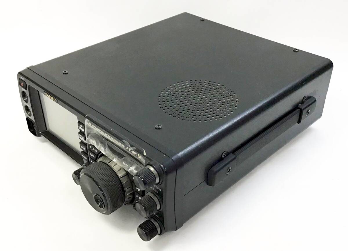 Yaesu HF/VHF/UHF All-Mode Transceiver with Instruction Manual and Original Box MH-31A8J Dynamic Microphone [u1193738131]