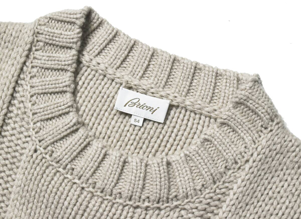 650,000 [Brioni Brioni New] 100% of the highest quality cashmere ◇ Luxurious volume that will make you feel happy ◇ Designed knitting! Thick low gauge cashmere sweater [m1211626815]