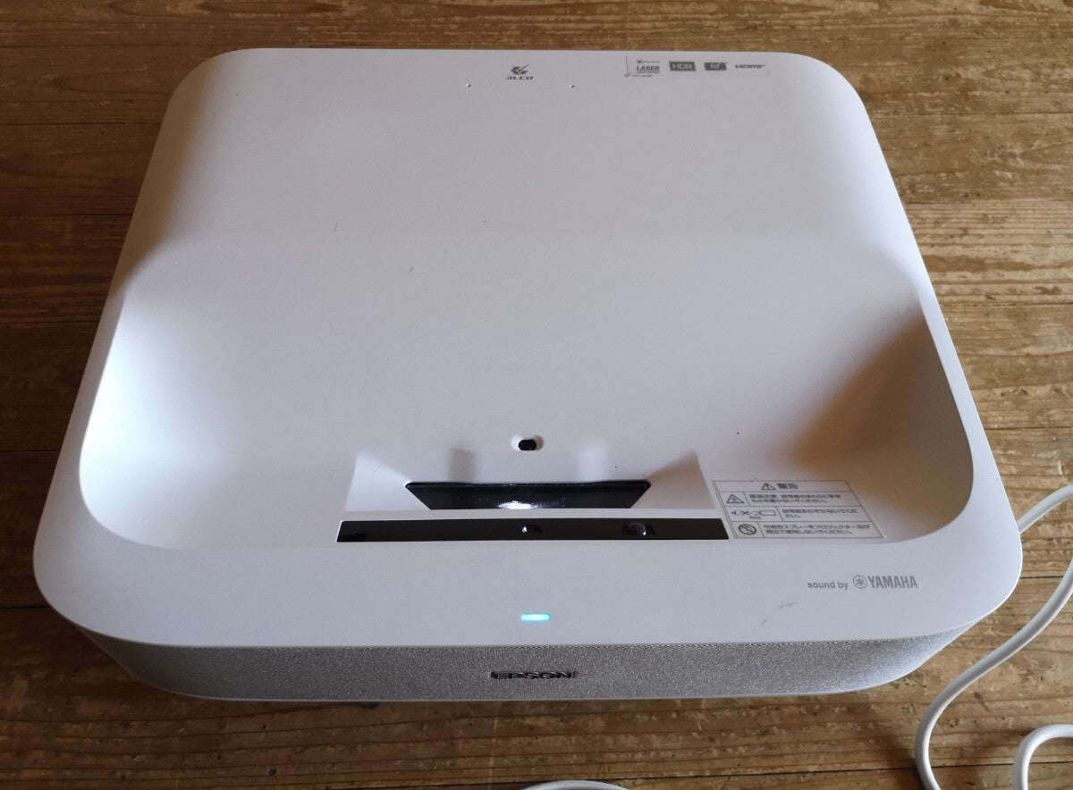 EPSON EH-LS300W Projector YAMAHA Speaker [n1218151401]
