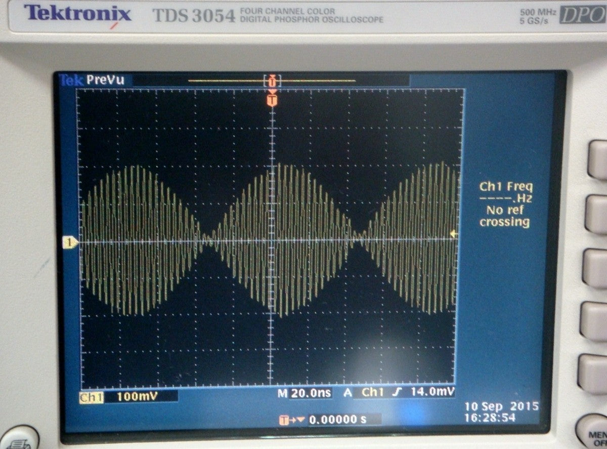 Agilent N8242A Arbitrary Waveform Generator 500MHz 1.25GS/s 2CH [x688978872]
