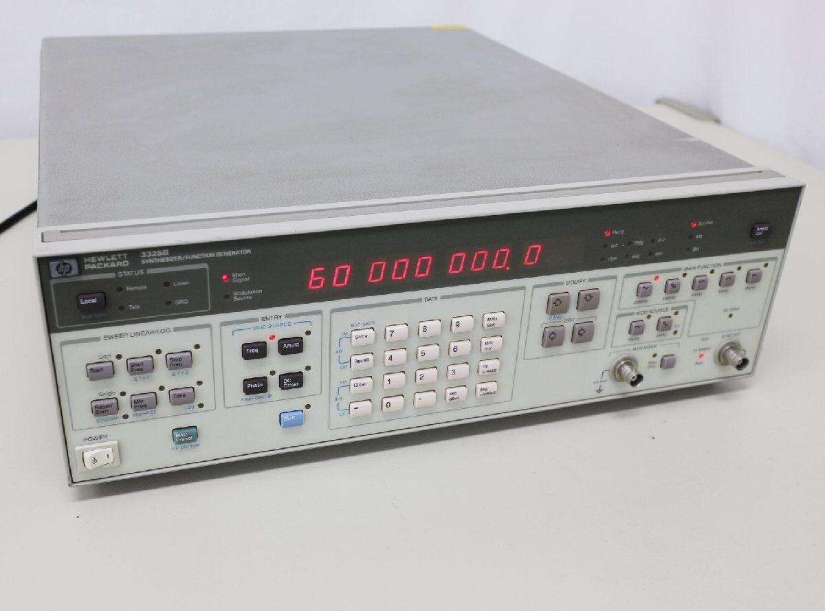 HP 3325B/001 Synthesizer Function Generator [e1130496857]