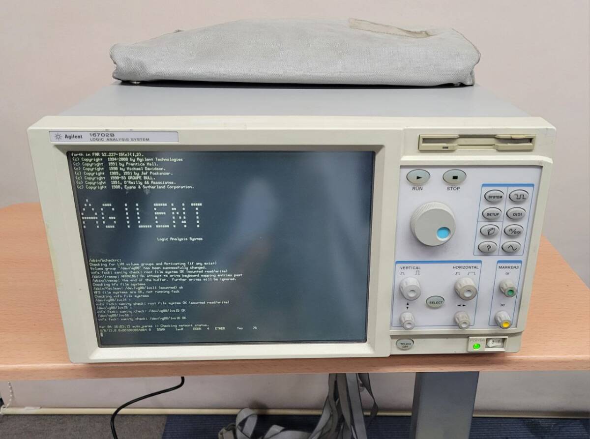 Agilent 16702B Logic Analysis System [h1133117804]