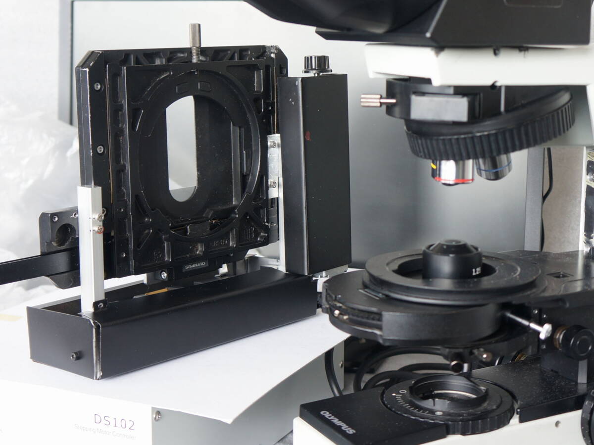 Suruga Seiki DS102 Motorized XY Stage for Olympus BX Series Microscopes [u1181041063]