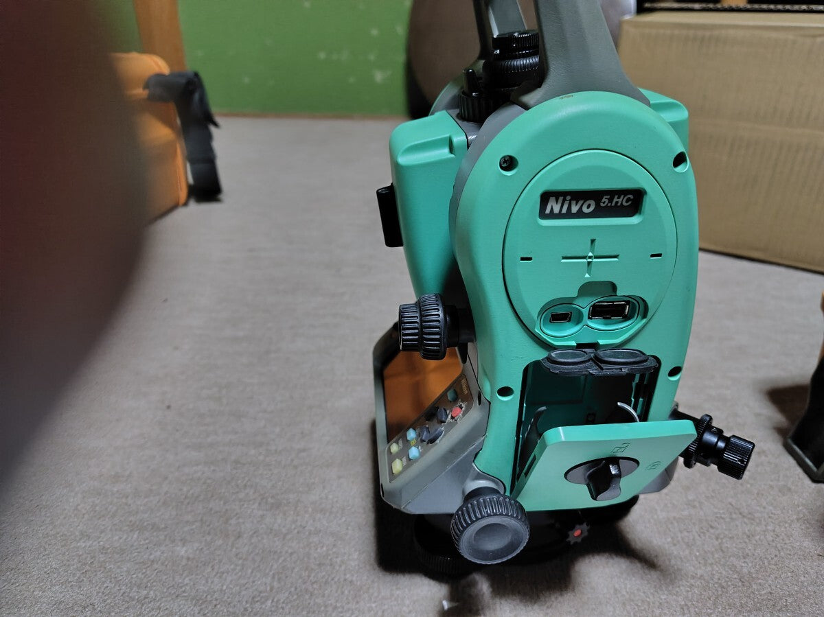 NIKON Nivo 5HC Total Station Survey Instrument USB Input Output Battery Charger [r1211672316]