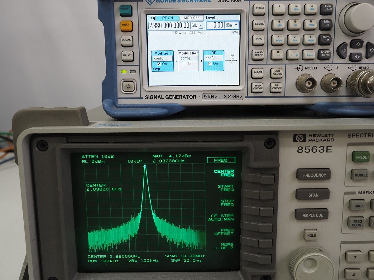 HP 8563E Spectrum Analyzer 9kHz-26.5GHz (for parts or not working) [j1244929365]