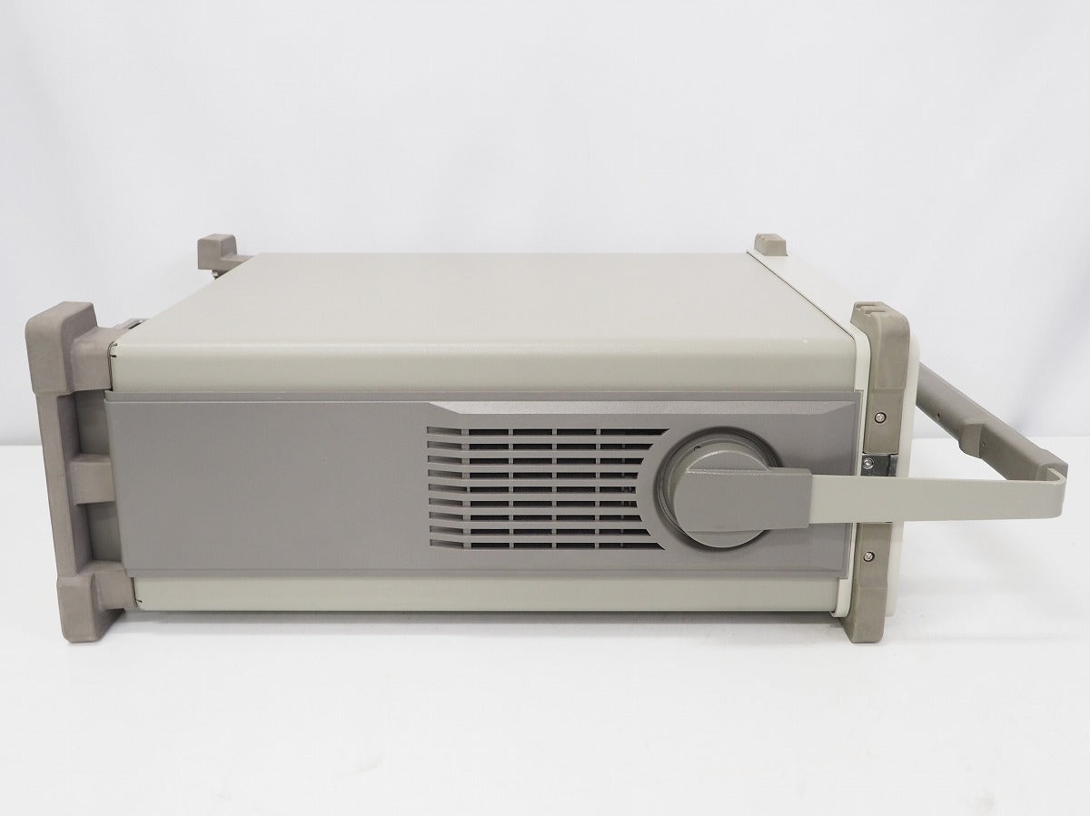 HP 8563E Spectrum Analyzer 9kHz-26.5GHz (for parts or not working) [j1244929365]
