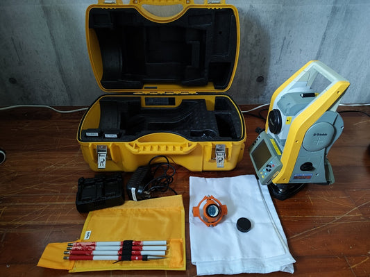 Trimble C5 Total Station Surveying Equipment with Case and 20cm Pin Mirror [m1247936966]