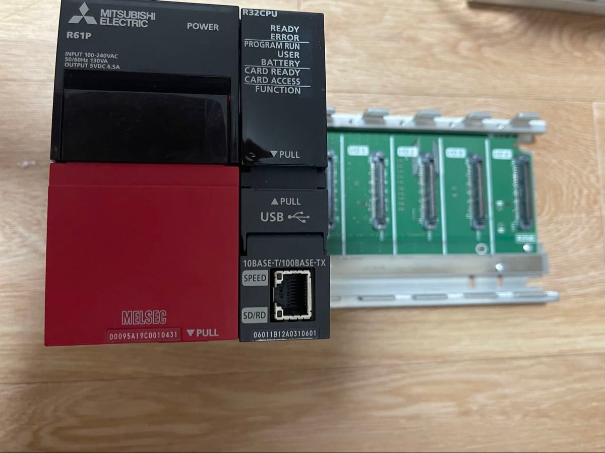 Mitsubishi Electric R61P Power Supply Unit with R32CPU Set [z711237622]