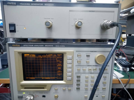 Anritsu MS2601A Spectrum Analyzer with MH680A1 Tracking Generator [f355453135]