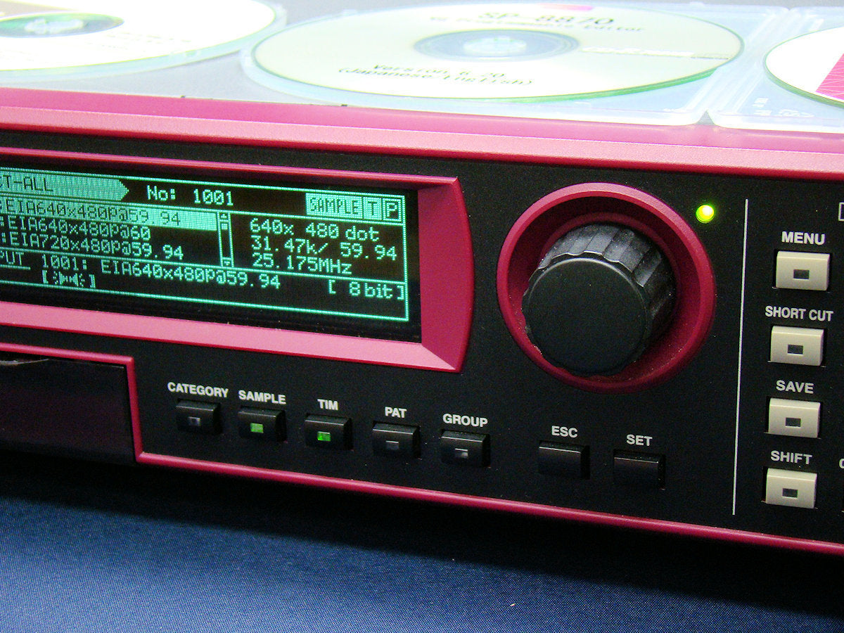 ASTRO VG-870B Programmable Video Signal Generator [l1042941534]