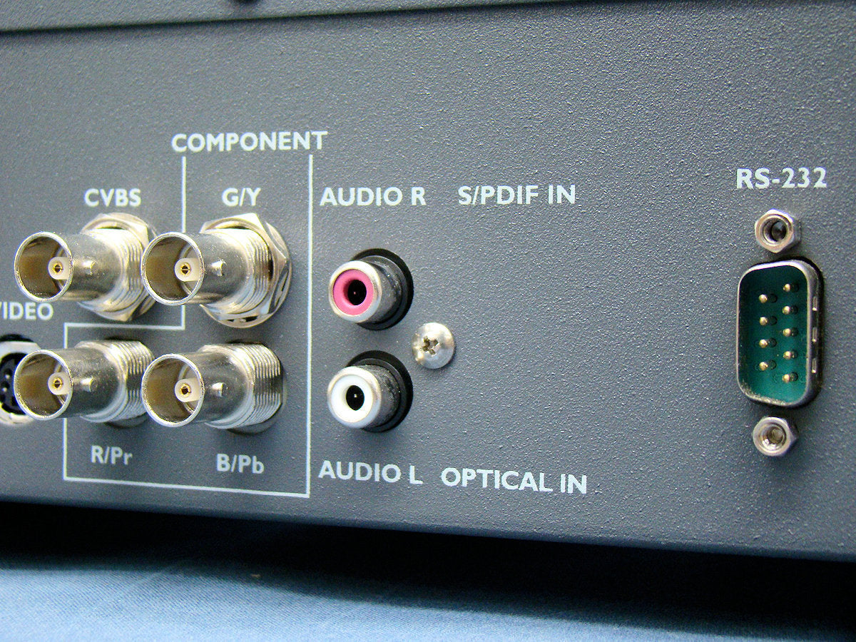 QUANTUM DATA 804A VIDEO TEST GENERATOR 4K2K HDMI2.0 (for parts or not working) [e1043146119]