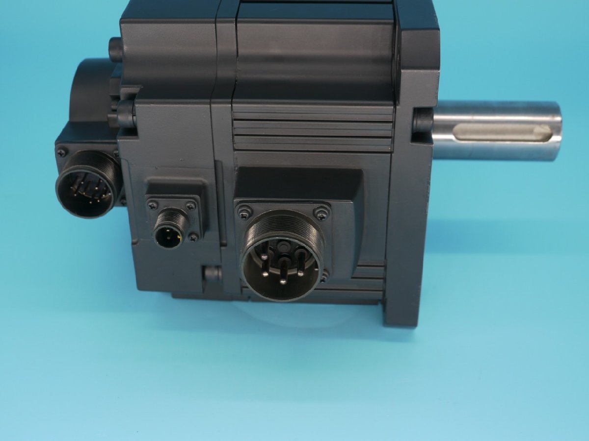 Mitsubishi Electric HC-SFS121BK Servo Motor [e1059939988]
