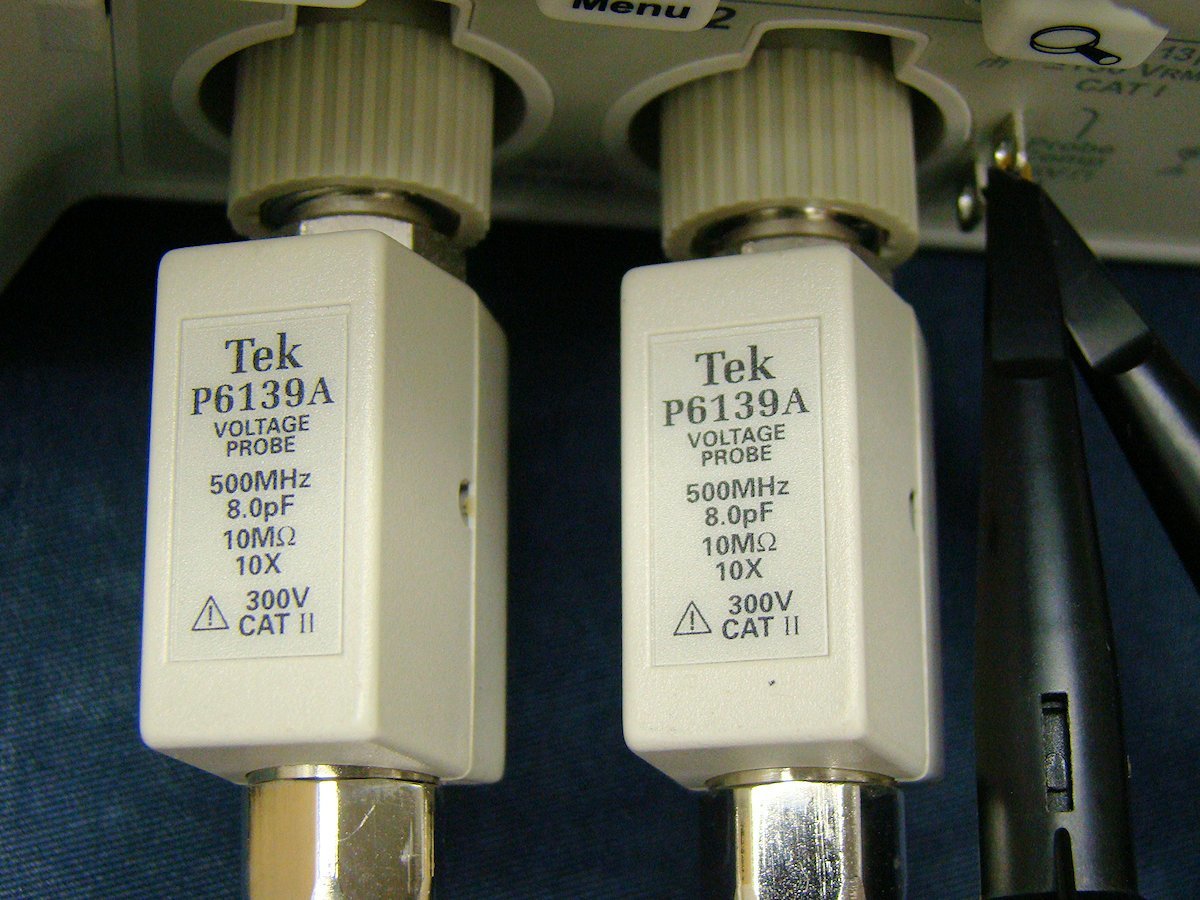 Tektronix TDS3012C Digital Phosphor Oscilloscope 100MHz 1.5GS/s [s1059994247]