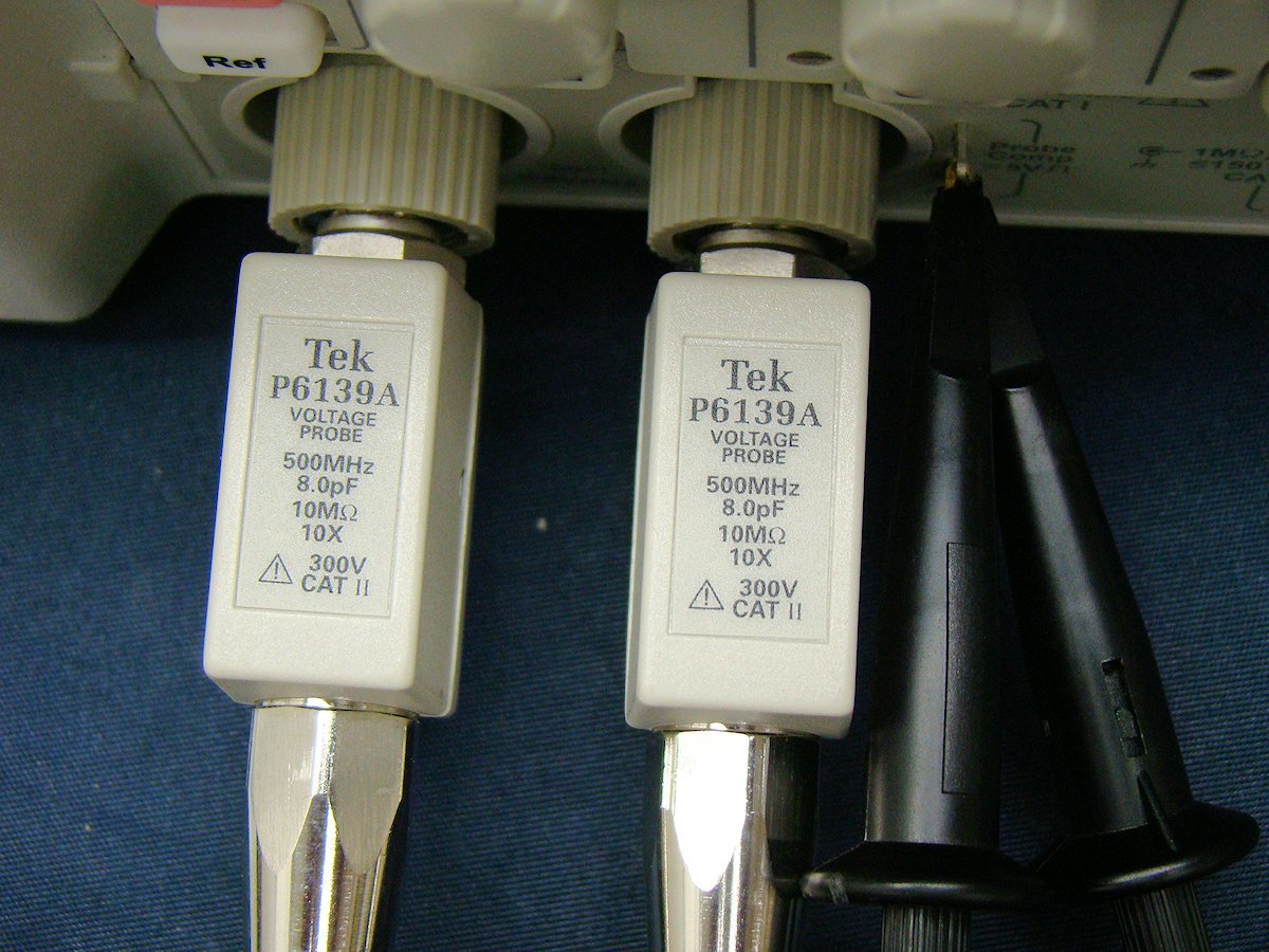 Tektronix TDS3012C Digital Oscilloscope 100MHz 1.5GS/s [w1062124333]