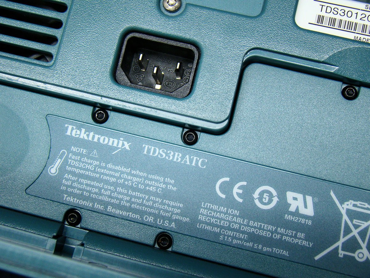 Tektronix TDS3012C Digital Oscilloscope 100MHz 1.5GS/s [w1062124333]