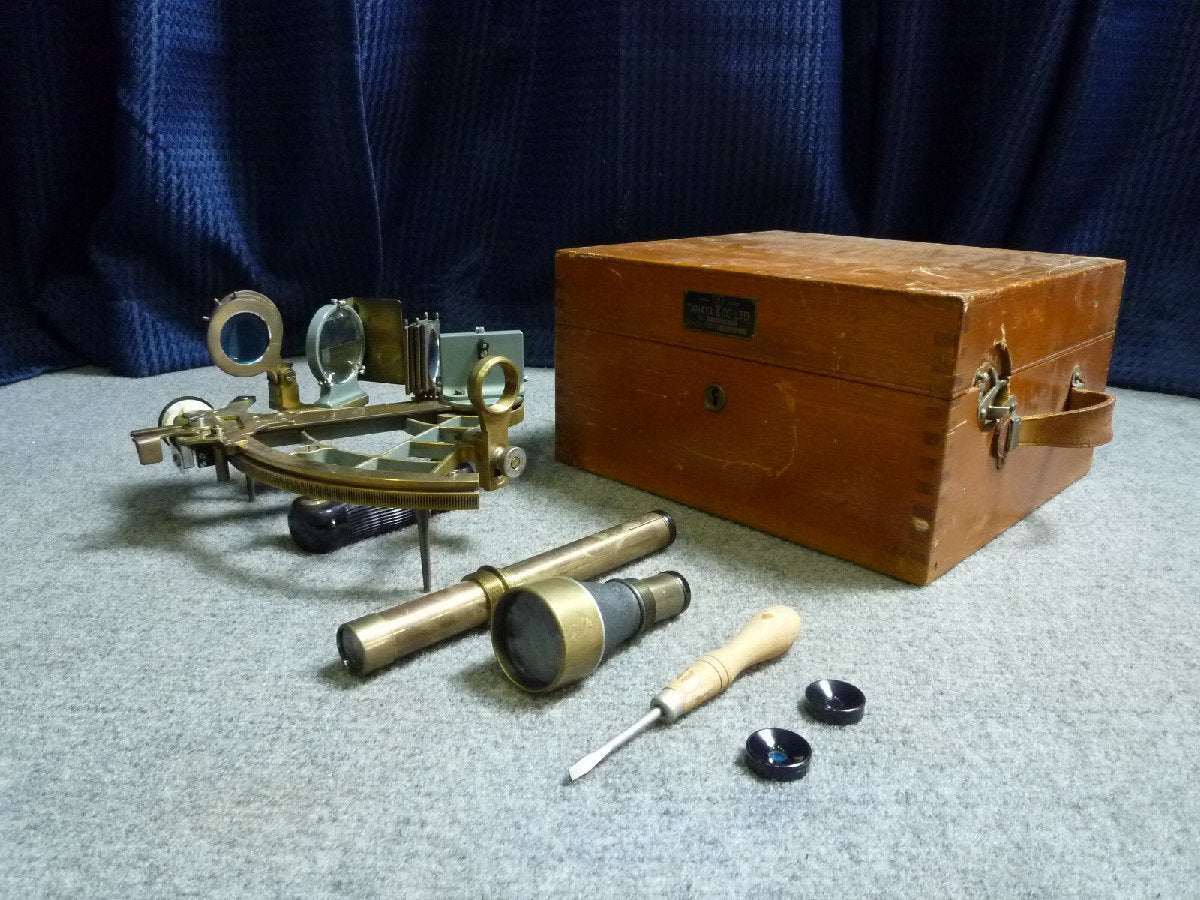 TAMAYA GINZA TOKYO Brass Sextant Surveying Angle Meter with Wooden Box [w1062129967]