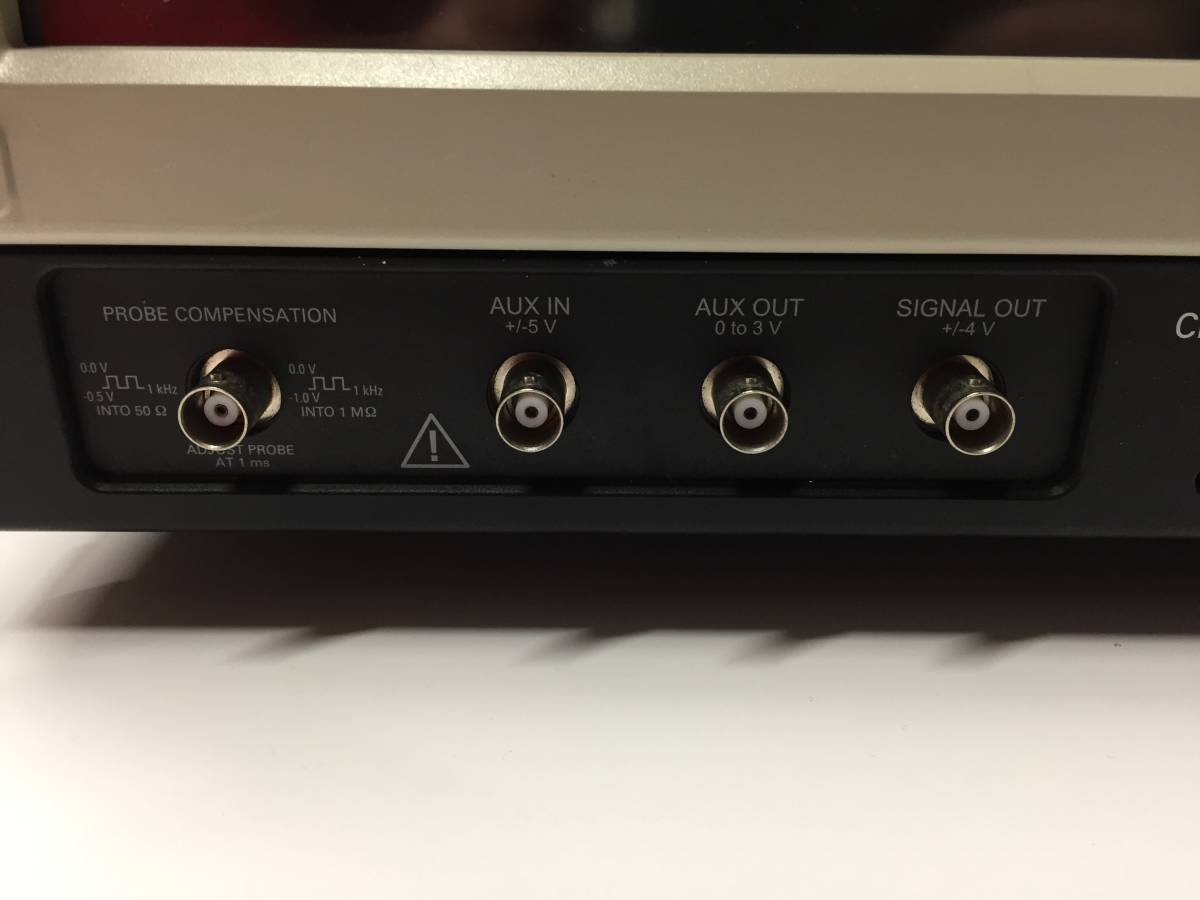 Tektronix TDS7704B Digital Phosphor Oscilloscope 7GHz 4ch [d1089018433]
