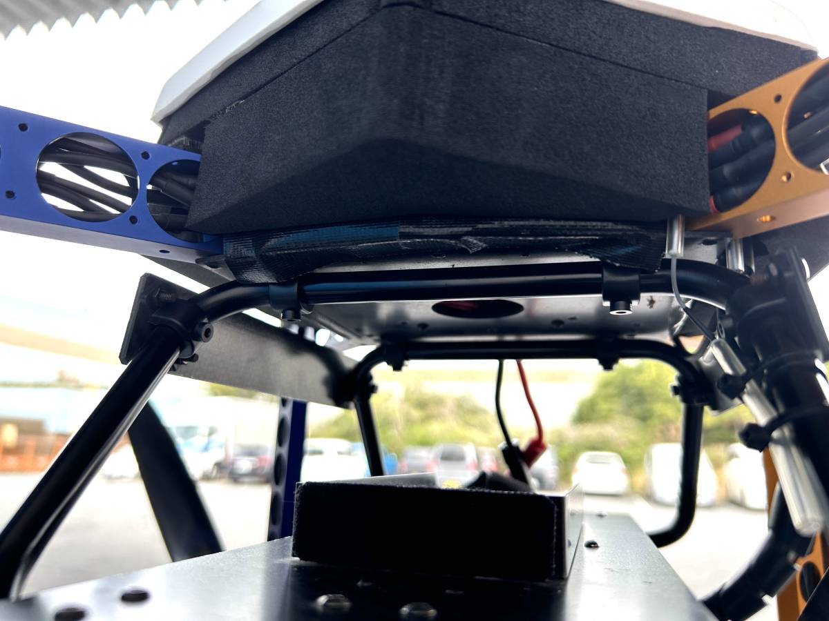 SAiTOTEC HERI8-W7000F(R) FX-22 Wireless Radio Control Helicopter Drone with Case [j1096810029]