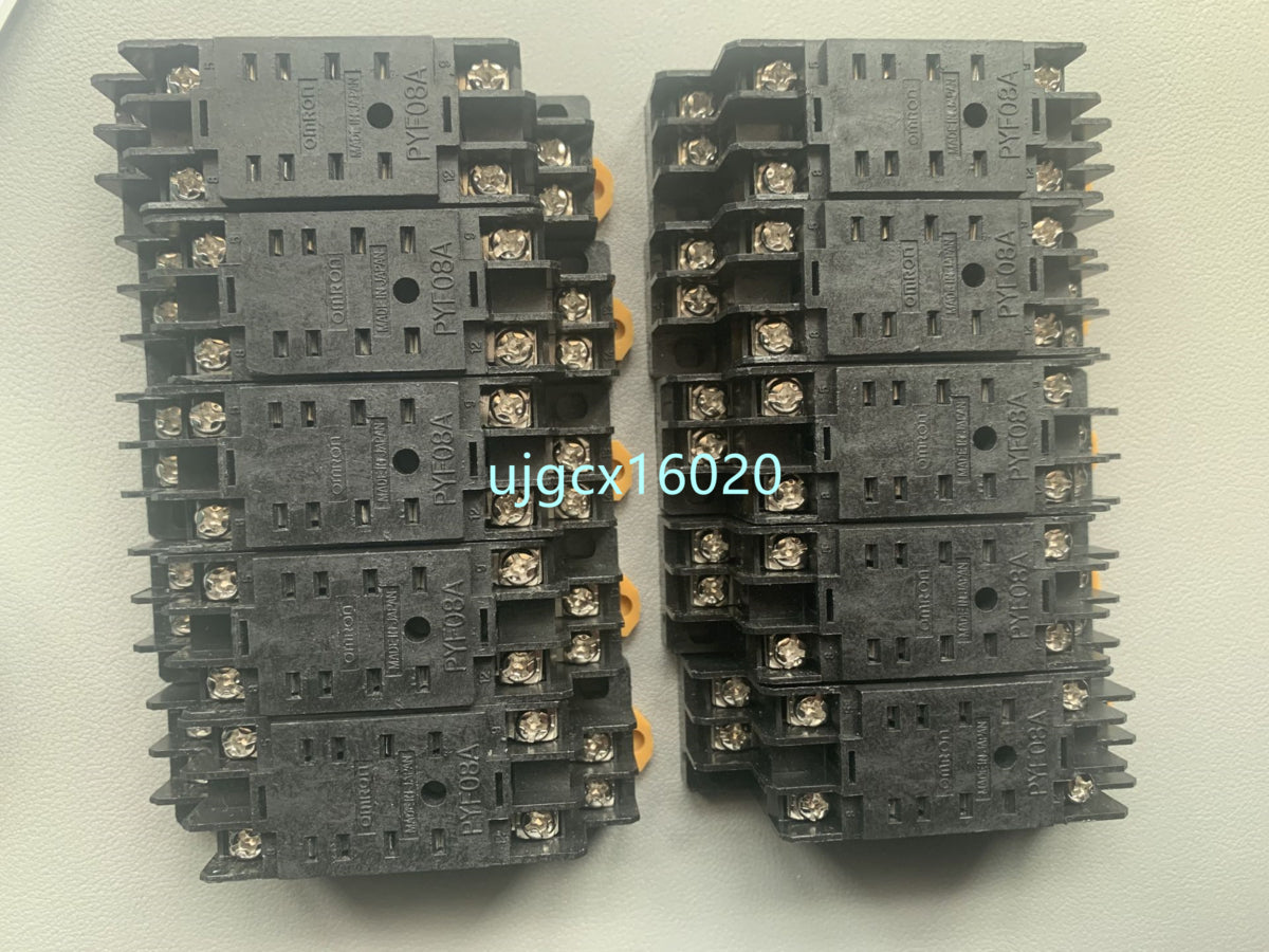 OMRON PYF08A Surface Connection Socket 500 Pieces Set [r1105882583]