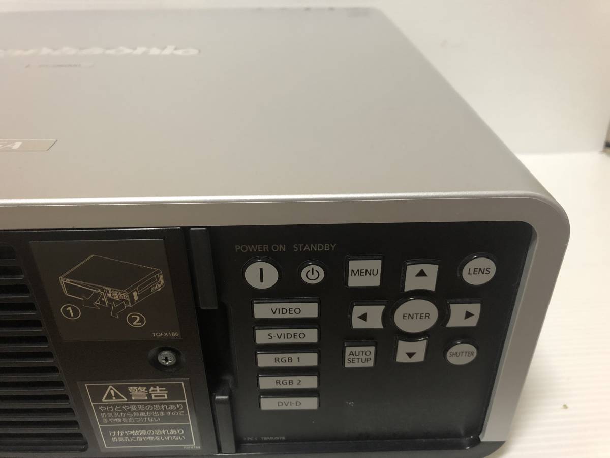 PANASONIC PT-D6000S Projector 6500 Lumens Screen Size 50-600 inches HDMI Compatible [m1114278411]