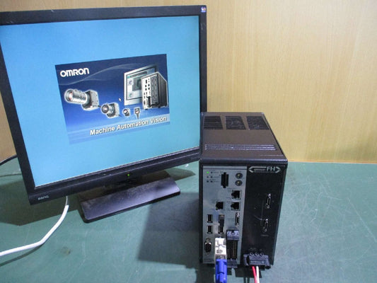OMRON FH-1050 FZ-S2M Small Black and White Digital CCD Camera [v1115520985]