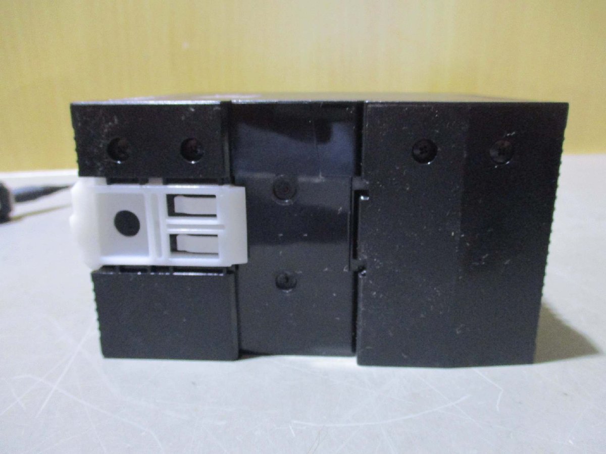 OMRON ZW-CE10T Displacement Sensor with ZW-S07 ZW-XPT2 RS-232C Cable [k1115513083]