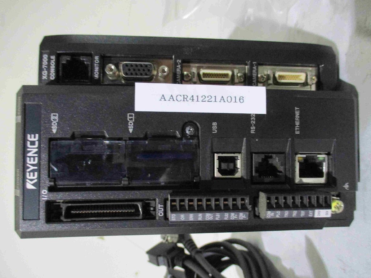 KEYENCE XG-7000 Series XG-7000/CA-CN5L*2/XG-035M*2 Console [w1115521361]