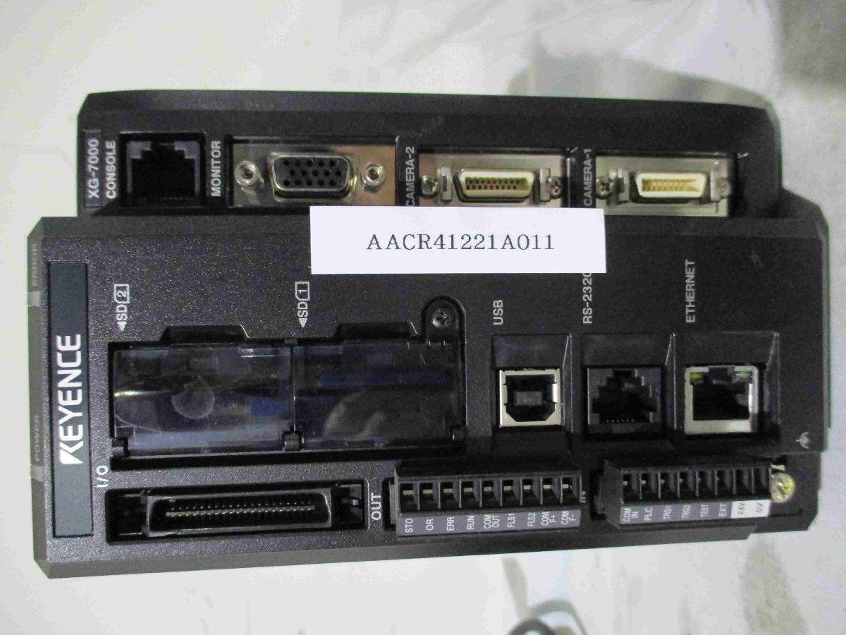 KEYENCE XG-7000 Series XG-7000/CA-CN5L XG-035M Console [p1115510647]
