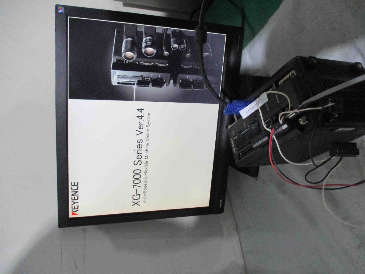 KEYENCE XG-7000 Series XG-7000/CA-CN10R*2/XG-035M*2 Console [g1115505199]
