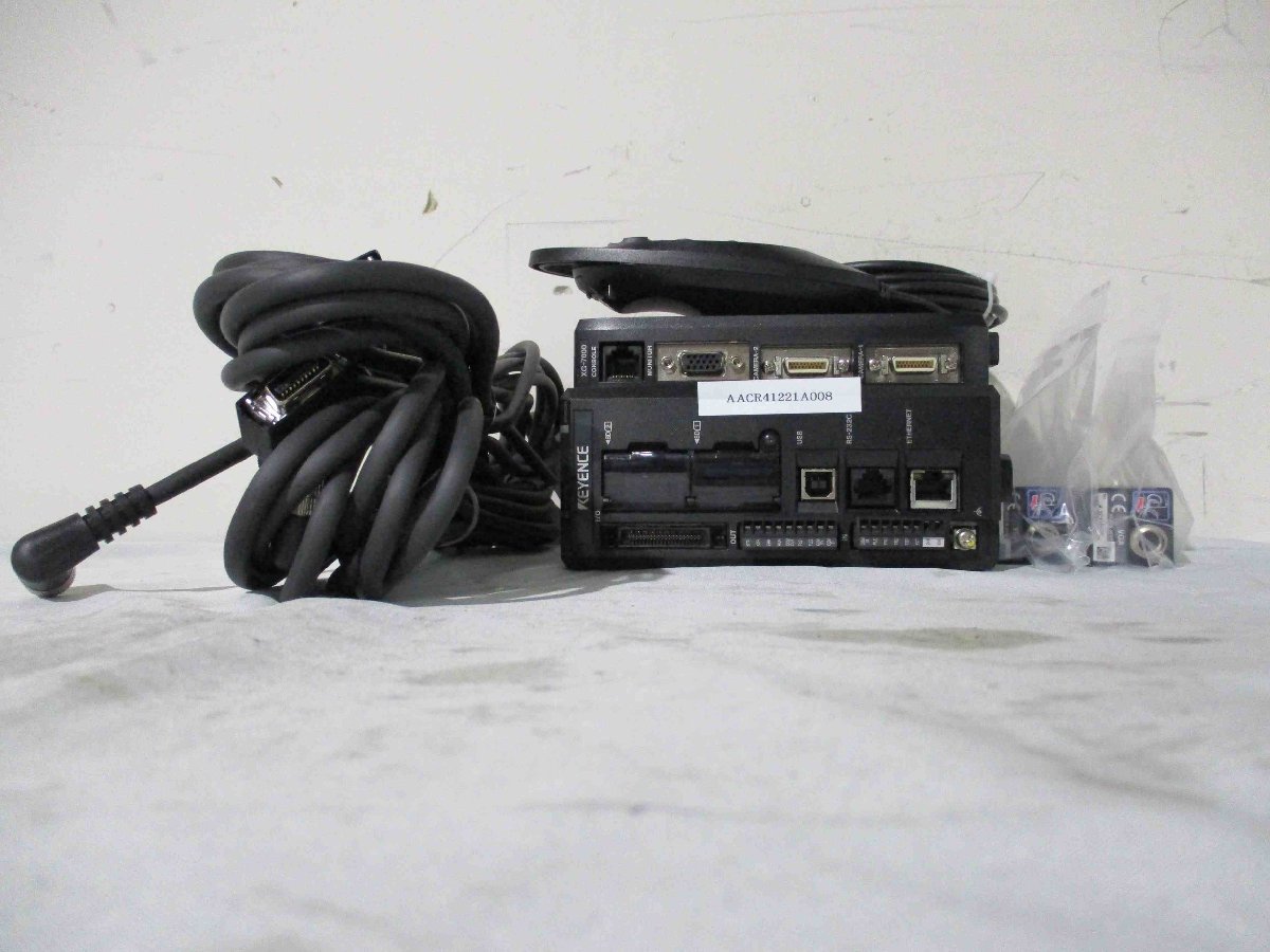 KEYENCE XG-7000 Series XG-7000/CA-CN5L*2/XG-035M*2 Console [h1115523782]