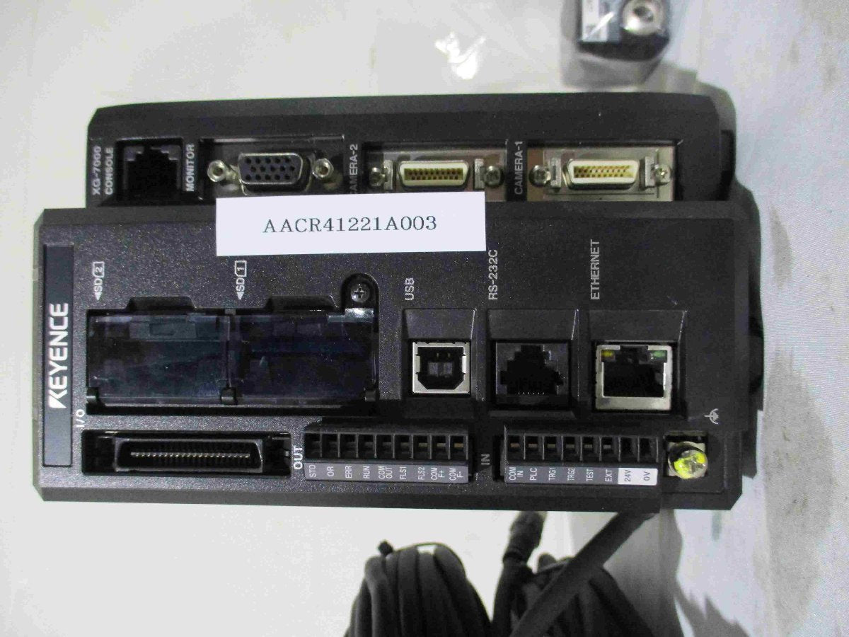 KEYENCE XG-7000 Series XG-7000/CA-CN10R*2/XG-035M*2 Console [w1115522412]