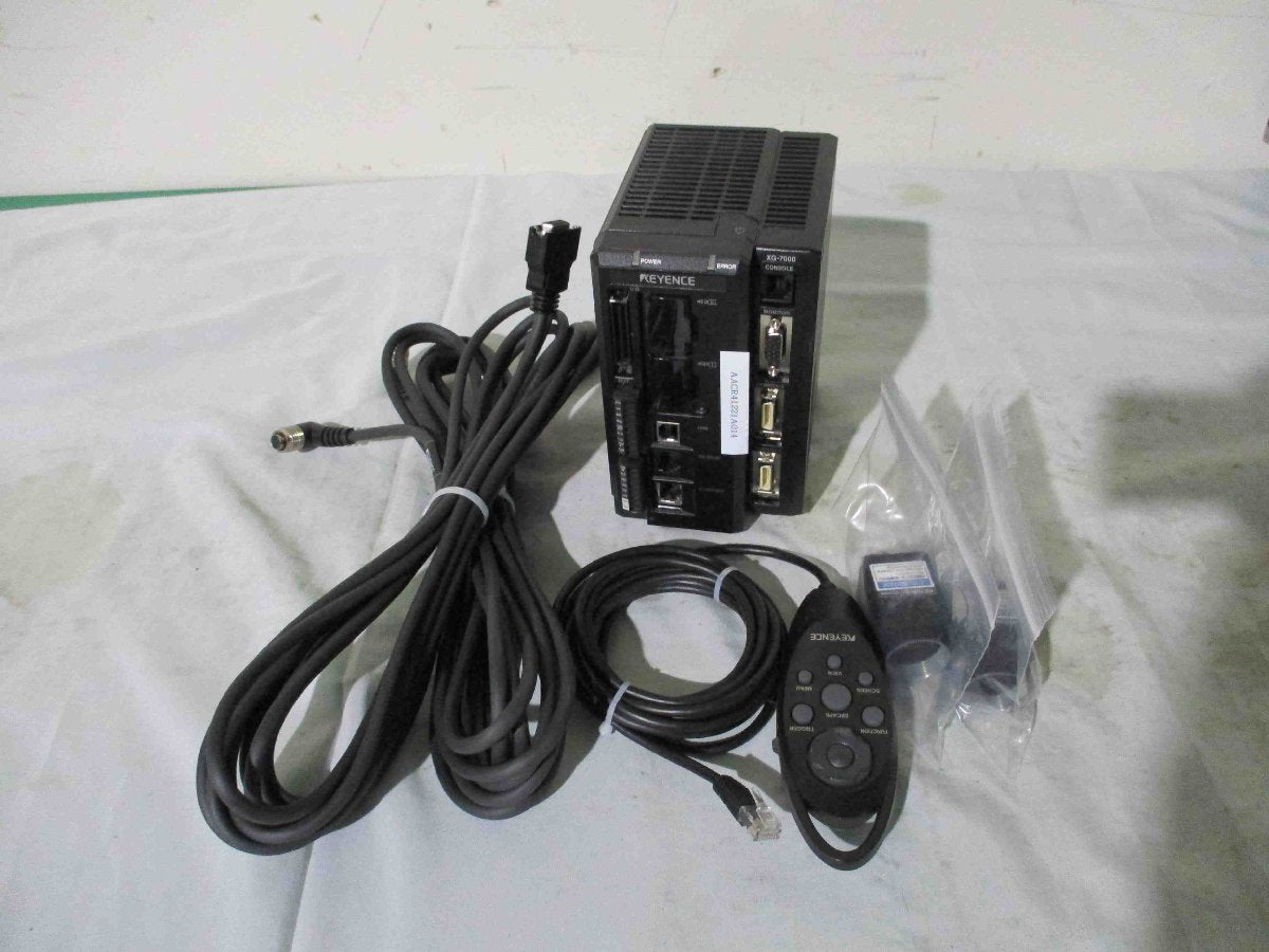 KEYENCE Equipment [j1115512575]