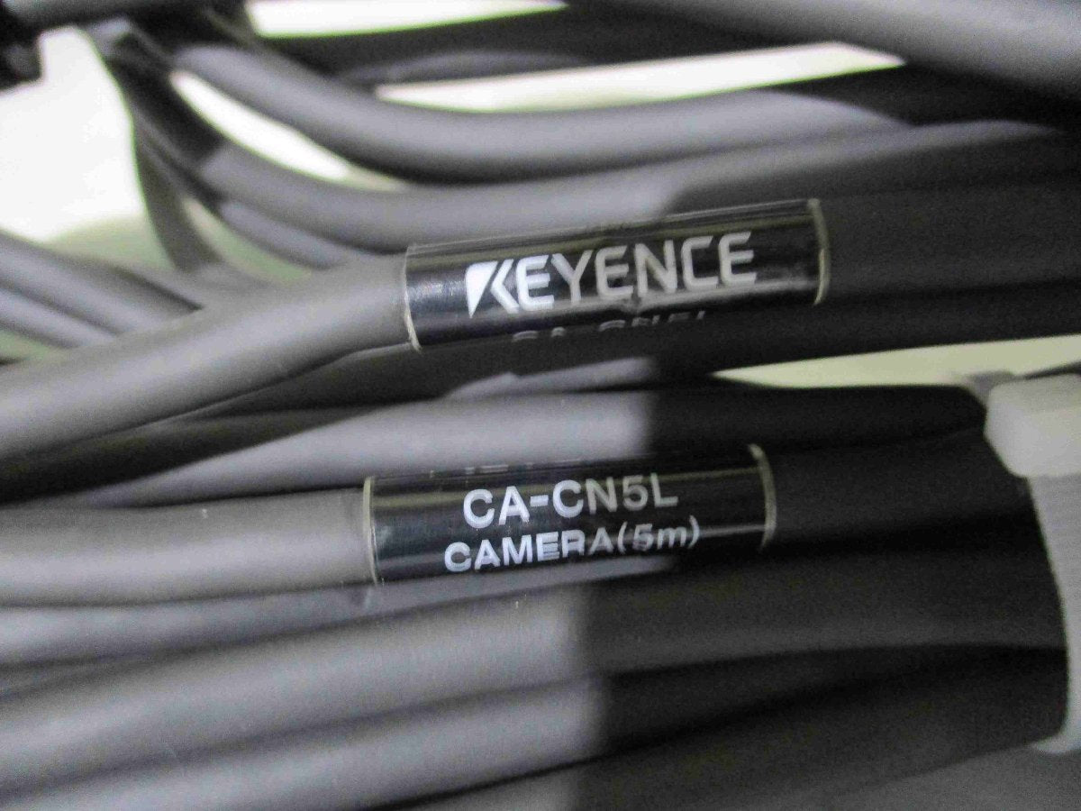 KEYENCE XG-7000 Series XG-7000/CA-CN5L*2/XG-035M*2 Console [d1115513840]