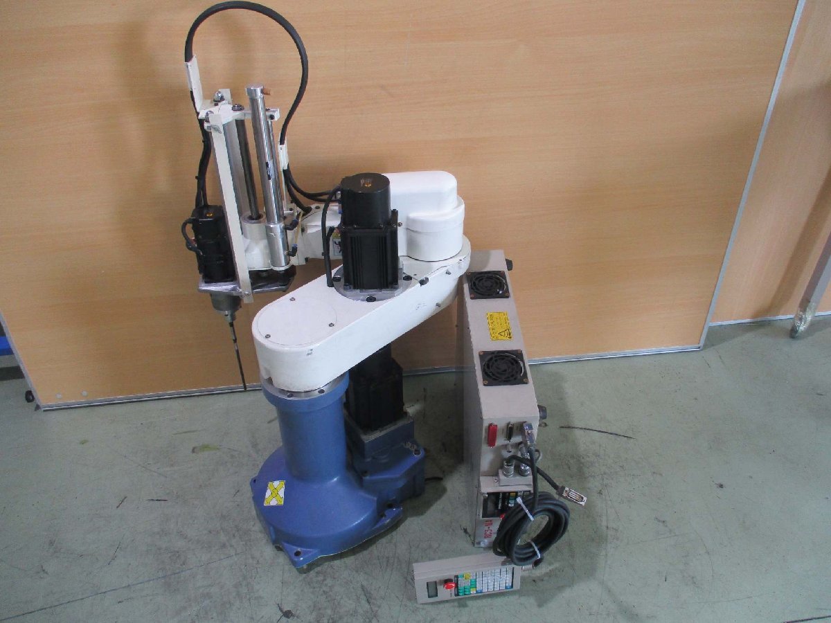 HMN-40702BM-10K Robot Controller RC3-NA4 [s1115500748]