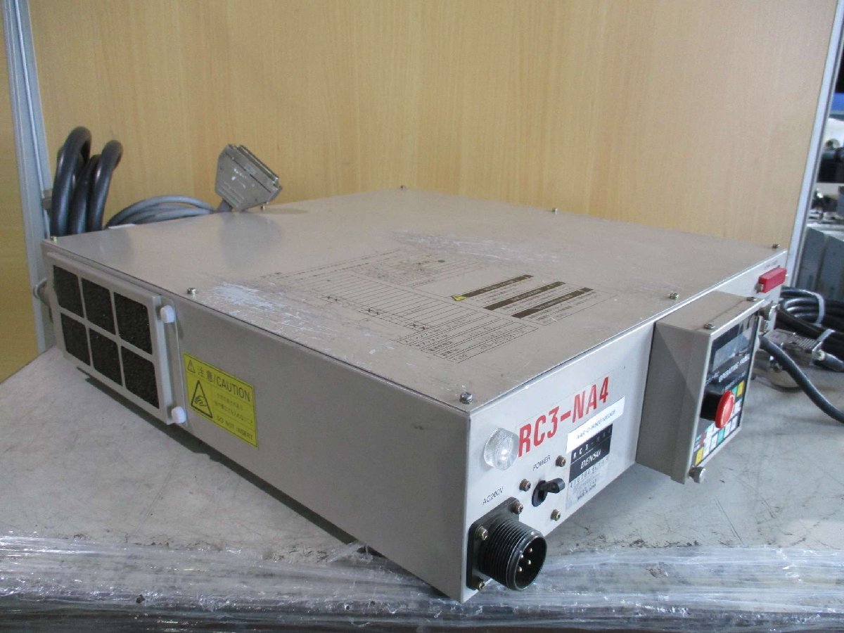 HMN HMN-40702BM-10 Robot Controller RC3-NA4 [p1115517850]